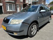 Skoda Fabia - Combi 1.4-16V Elegance AUTOMAAT Airco Cruise Pano Soms happe