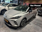 MG MG4 Electric - Luxury 64 kWh | 360 camera | Stoel + Stuurverwarming | ACC |