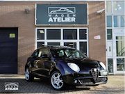 Alfa Romeo MiTo - 1.4 Distinctive|Pano|Airco|17''|Nieuw Apk|