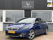 Peugeot 308 - 1.2 PureTech GT-line / Panorama / NAP