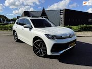 Volkswagen Tiguan - 1.5 eHybrid R-Line Edition |IQ.Light |Panorama dak | Lichtme