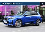 BMW iX1 - eDrive20 M Sport / Panoramadak / Sportstoelen / Co
