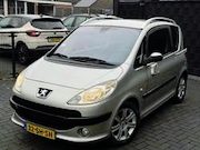 Peugeot 1007 - 1.4 Gentry| GRIJS| 167DKM NAP| CLIMA| CRUISE| LM