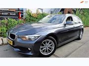 BMW 3-serie - Touring 318d High Executive