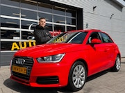 Audi A1 - Sportback 1.0 TFSi Design - 5Drs I Airco I PDC I Sport velge