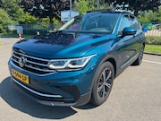 Volkswagen Tiguan - 2.0 TDI 150PK DSG PANO LED KEYLESS