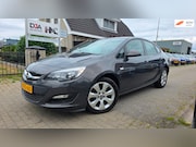 Opel Astra - 1.4 Turbo Business+