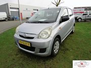 Daihatsu Cuore - 1.0 Premium