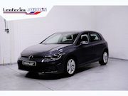Volkswagen Golf - 1.0 eTSI Life Business Apple Carplay Camera ACC Navi Massage