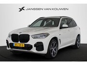 BMW X5 - xDrive45e M Sport Panoramadak Keyless Trekhaak 360 Camera