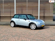 MINI Cooper - 3-Deurs 1.6 Chili / Airco / Stoelverwarming / Nieuwe Apk