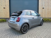 Fiat 500e - La Prima 42 kWh *Carplay *Acc *Luxe uitv