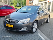 Opel Astra - 1.6 Sport*1e eig*automaat*lage km 119000*trekhaak**airco*rij