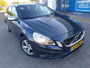 Volvo V60 - 1.6 T3 R-Design