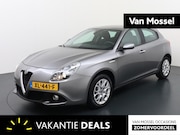 Alfa Romeo Giulietta - 1.4 Turbo MultiAir Super | Navigatie | Lichtmetalen velgen |