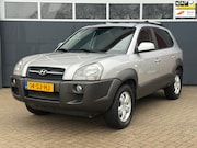 Hyundai Tucson - 2.0i Dynamic / NAP / Airco / Trekhaak / Cruise control