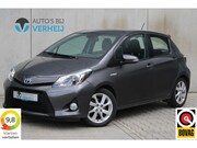 Toyota Yaris - 1.5 Full Hybrid Dynamic / AUTOMAAT / CAMERA / LM VELGEN / DE