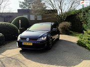 Volkswagen Golf - 2.0 TSI GTI