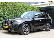 BMW X1 - SDrive20i | M-pakket | Carplay | Navi | Achteruitrijcamera |