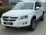Volkswagen Tiguan - 2.0 TSI Sport&Style 4Motion|Pano|Stoelverwarming