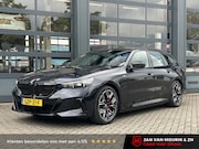 BMW 5-serie - Touring 550e xDrive | Panoramadak | Head-Up