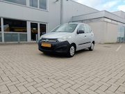 Hyundai i10 - 1.1 Pure
