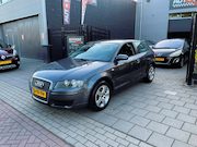 Audi A3 - 1.6 Attraction Trekhaak Airco NAP APK