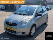 Toyota Yaris - 1.0 VVTi