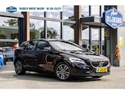 Volvo V40 - 2.0 T2 Inscription|Parkeersensor achter|Bleutooth|Airco