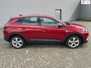 Opel Grandland - Plug-in Hybrid, Navi, Lm-velgen