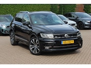 Volkswagen Tiguan - 1.5 TSI ACT Highline Business 3x R-line / Trekhaak / 360Came