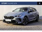 BMW 1-serie - 120 1 Serie M Sport Automaat / Trekhaak / Panoramadak
