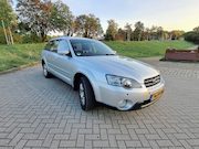 Subaru Outback - 2.5i Comfort AWD / 4WD