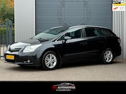Toyota Avensis - 1.8 VVTi Dynamic 2e EIG/CLIMA/CRUISE