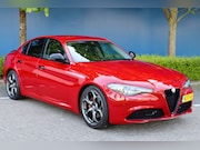 Alfa Romeo Giulia - 2.0T Super - 19" - Rosso Alfa