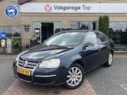 Volkswagen Jetta - 2.0 FSI Comfortline | Trekhaak | PDC | Navi