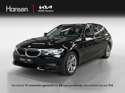 BMW 3-serie - 330e Sport Line I Carplay I Half-Leder I Stoel/Stuurverwarmi