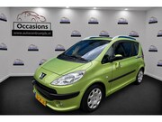 Peugeot 1007 - 1.6-16V Gentry