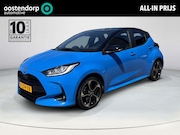Toyota Yaris - 1.5 Hybrid 130 Launch Edition **DODEHOEK DETECTIE/ STUURVERW