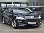 Ford Focus - ST-Line Business Aut. Camera CarPlay LED Navigatie