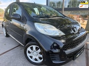 Peugeot 107 - | 1.0 | 2010 | 5DR | AIRCO | TOERENTELLER | NWE APK