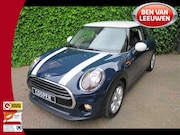 MINI Cooper - 1.5 Pepper F56 LCI met Navi, Apple CarPlay, Leer, PDC en 16"