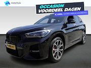 BMW X1 - sDrive20i Business Edition Plus | Achterbank verstelbaar | A