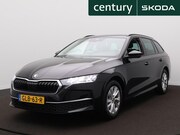 Skoda Octavia - Combi 1.5 TSI First Edition | Zwenkbare trekhaak | PDC | ACC