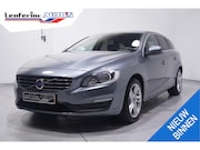 Volvo V60 - 2.4 D5 Twin Engine Lease Edition Momentum AWD Navigatie 17"-