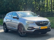 Opel Grandland - X 1.2 Turbo 120 Jaar Edition /Carplay/Navi/Stoelverwarming/T