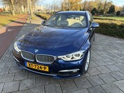 BMW 3-serie - 320i Luxury Edition