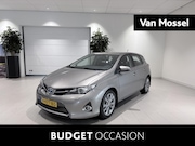 Toyota Auris - 1.8 Hybrid Lease Pro Achteruitrijcamera | Bi-Xenon Koplampen
