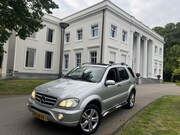 Mercedes-Benz ML-klasse - 320 V6 FACELIFT , AMG UITVOERING