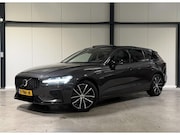 Volvo V60 - 2.0 T6 Plug-in hybrid AWD Ultimate Bright Pano H&K
